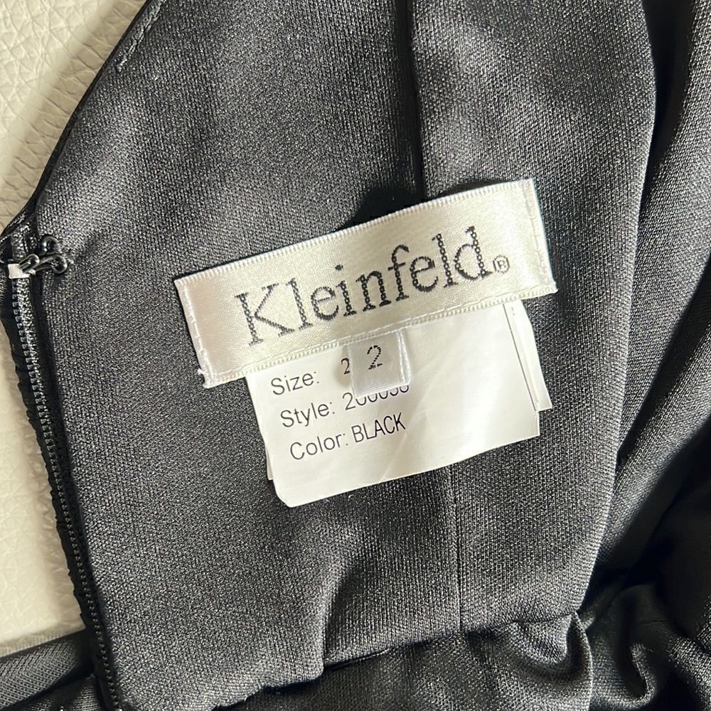 Kleinfeld Sleeveless A-Line/Princess Off The Shoulder Floor Length Dress Black - Picture 14 of 16